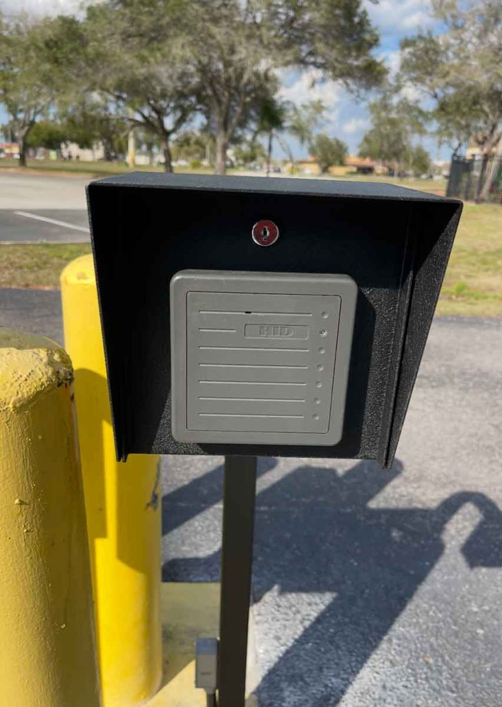 HID security gate card scanner